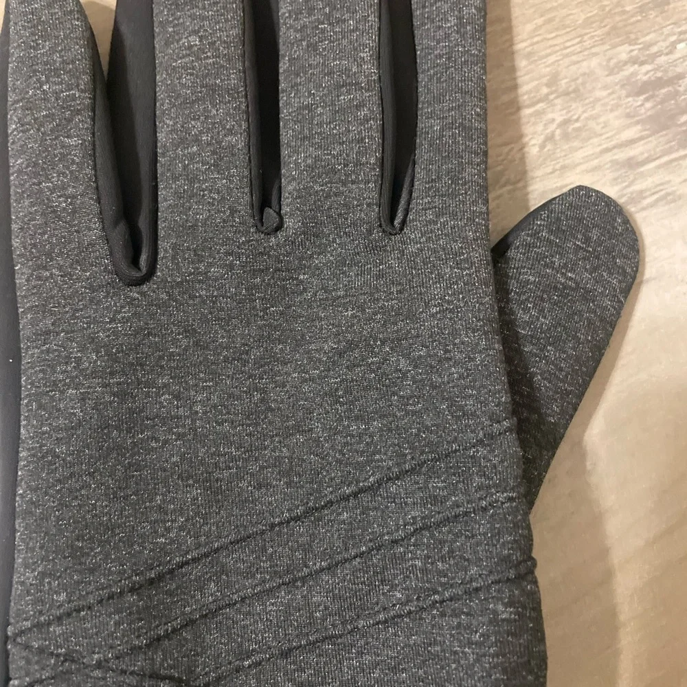 Women’s Heather grey Elegant Gray Gloves winter